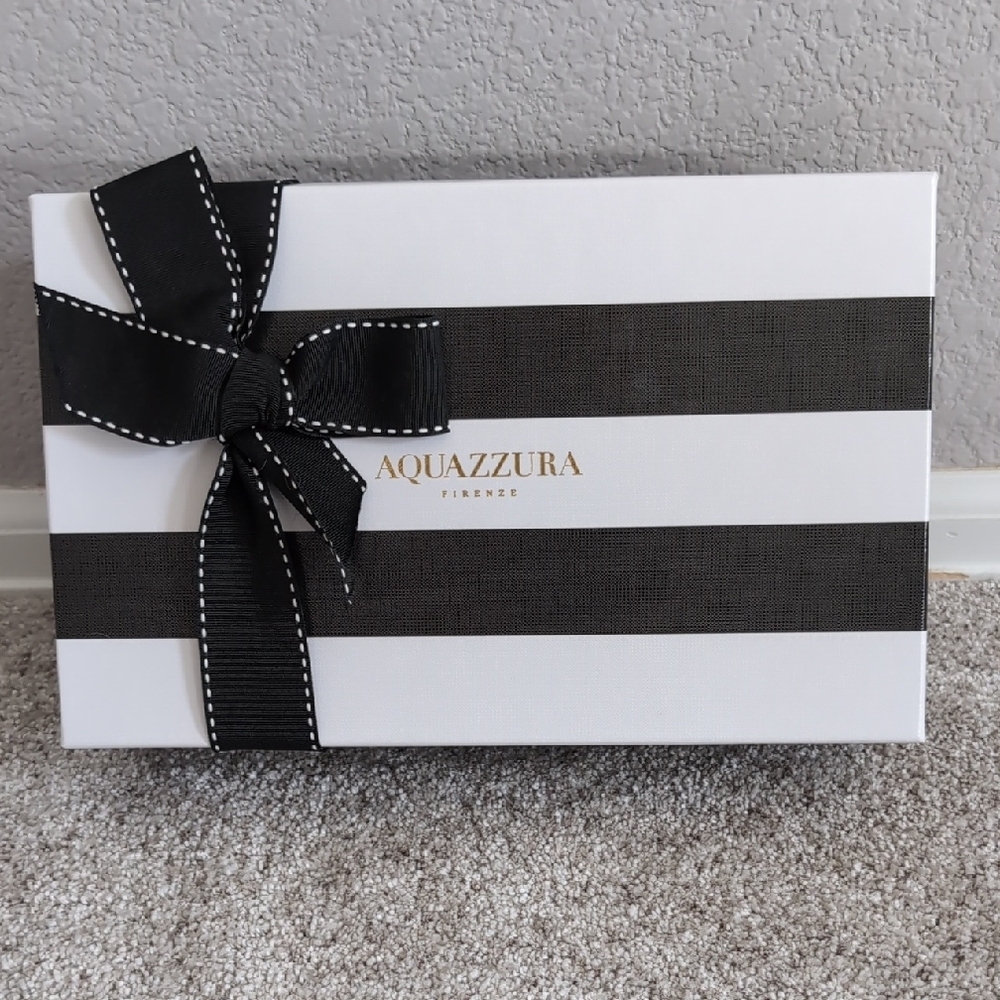 Aquazzura Metallic Gold Strappy Sandals - Picture 10 of 10